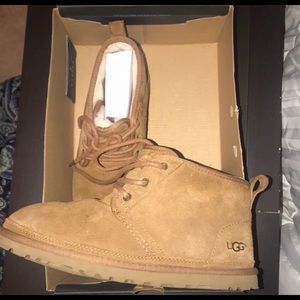 UGG Neumel Boots